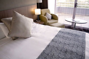 Hotel Urban St Leonards - Airlie Beach Holiday 9