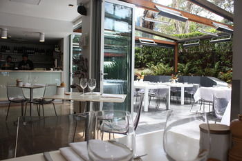 Hotel Urban St Leonards - Airlie Beach Holiday 24