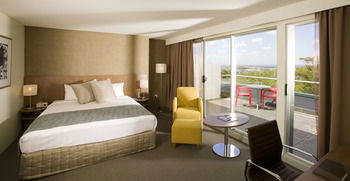 Hotel Urban St Leonards - Airlie Beach Holiday 27