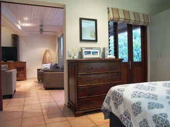 L'Auberge Noosa - Airlie Beach Holiday 5