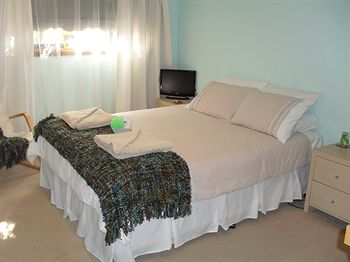 Sanddancers B&B - Airlie Beach Holiday 0
