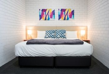 Archer Hotel Nowra - Airlie Beach Holiday 18