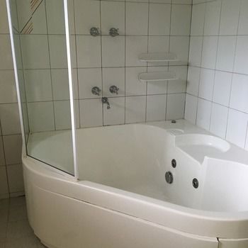 Eltham Gateway Hotel - Airlie Beach Holiday 6
