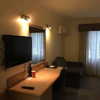 Eltham Gateway Hotel - Airlie Beach Holiday 9