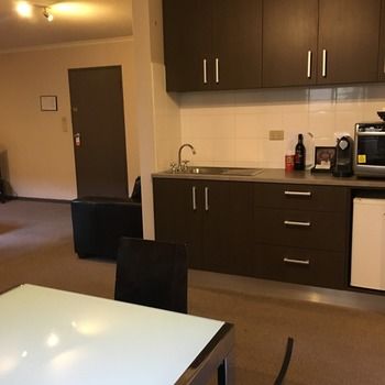 Eltham Gateway Hotel - Airlie Beach Holiday 26