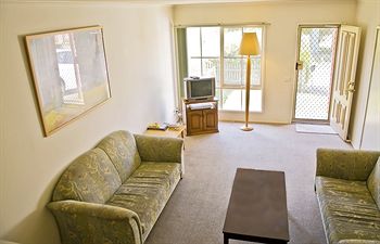 Lamplighter Motel - Airlie Beach Holiday 14