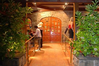 The Hermitage Motel - Airlie Beach Holiday 6