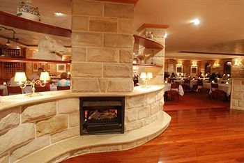 The Hermitage Motel - Airlie Beach Holiday 30