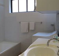 Waldorf Hornsby Residential Apartments - Airlie Beach Holiday