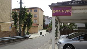 Waldorf Hornsby Residential Apartments - Airlie Beach Holiday 2