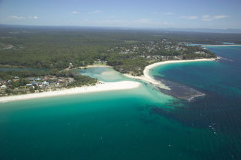 Worrowing At Jervis Bay - Airlie Beach Holiday 57
