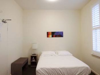 Naughtons Parkville Hotel - Airlie Beach Holiday 33