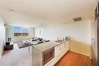 Wyndel Apartments - Harbour Watch - Airlie Beach Holiday 14