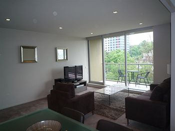 Wyndel Apartments - Harbour Watch - Airlie Beach Holiday 9
