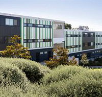 Western Sydney University Village-Campbelltown Campus - Airlie Beach Holiday