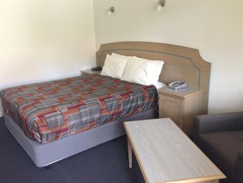 Nunawading Motor Inn - Airlie Beach Holiday 3