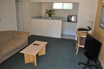 Nunawading Motor Inn - Airlie Beach Holiday 7