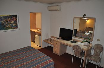Nunawading Motor Inn - Airlie Beach Holiday 15
