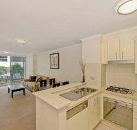 Astra Apartments Chatswood - Airlie Beach Holiday
