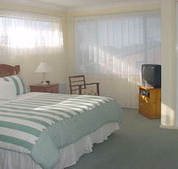 Cronulla Seabreeze Bed  Breakfast - Airlie Beach Holiday