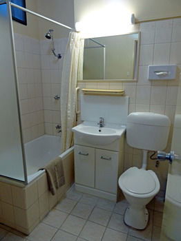Best Western Fawkner Suites & Serviced Apartments - Airlie Beach Holiday 5