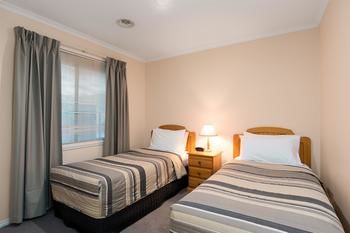 Best Western Fawkner Suites & Serviced Apartments - Airlie Beach Holiday 16