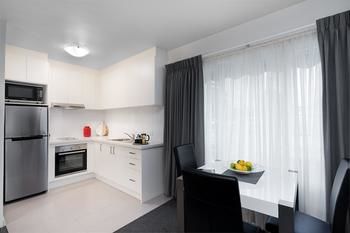 Best Western Fawkner Suites & Serviced Apartments - Airlie Beach Holiday 19