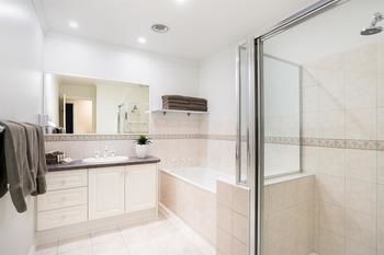 Best Western Fawkner Suites & Serviced Apartments - Airlie Beach Holiday 24