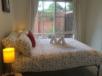 Australian Home Away Doncaster Elgar 2 - Airlie Beach Holiday 7