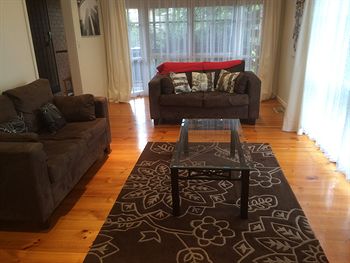 Australian Home Away Doncaster Elgar 2 - Airlie Beach Holiday 15