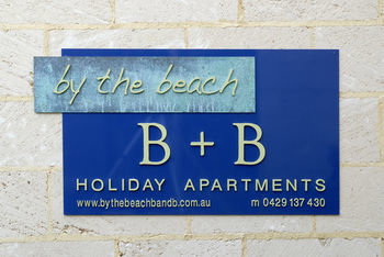 By The Beach B&B And Apartments - Airlie Beach Holiday 0
