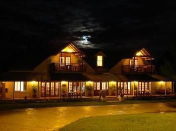 Clarence River Bed & Breakfast - Airlie Beach Holiday 2