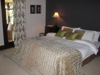 Bishop's Court Estate, Boutique Hotel - Airlie Beach Holiday 5