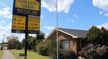 Golden Grain Motor Inn - Airlie Beach Holiday 12
