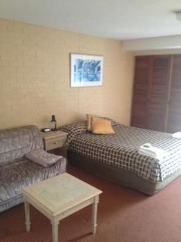 Bathurst Apartments - Airlie Beach Holiday 6
