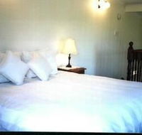 Hill Top Country Guest House - Airlie Beach Holiday