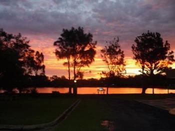 Edgewater Motel Ulladulla - Airlie Beach Holiday 1