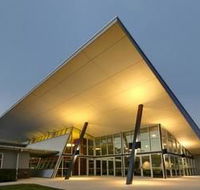 Hunter Valley Hotel Academy - Airlie Beach Holiday