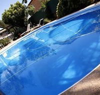 Across Country Motel and Serviced Apartments - Airlie Beach Holiday