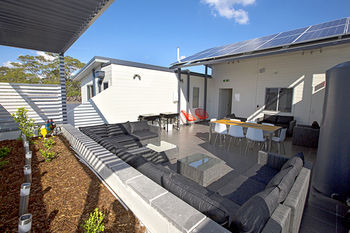 Astina Serviced Apartments - Parkside - Airlie Beach Holiday 12