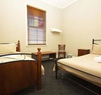 Pedenaposs Hotel - Airlie Beach Holiday