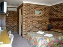 The Stagecoach Inn Motel - Airlie Beach Holiday 2