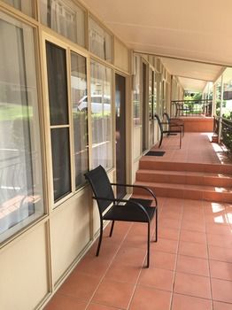 Waterview Gosford Motor Inn - Airlie Beach Holiday 14