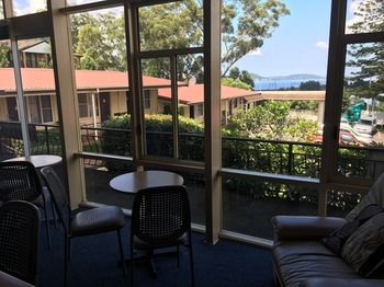 Waterview Gosford Motor Inn - Airlie Beach Holiday 36