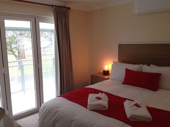 Huskisson Beach Bed And Breakfast - Airlie Beach Holiday 12