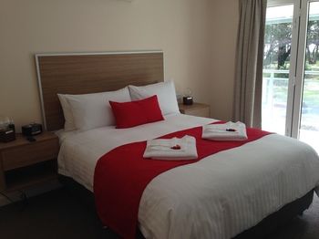 Huskisson Beach Bed And Breakfast - Airlie Beach Holiday 14