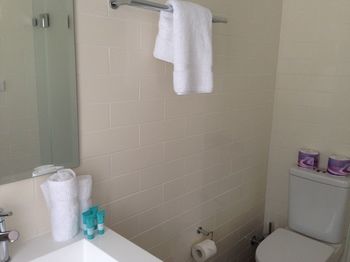 Huskisson Beach Bed And Breakfast - Airlie Beach Holiday 19