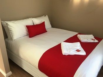 Huskisson Beach Bed And Breakfast - Airlie Beach Holiday 68