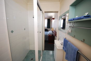 Motabelle Holiday Units - Airlie Beach Holiday 15