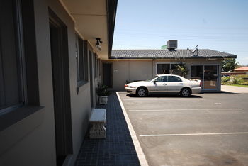 Motabelle Holiday Units - Airlie Beach Holiday 37